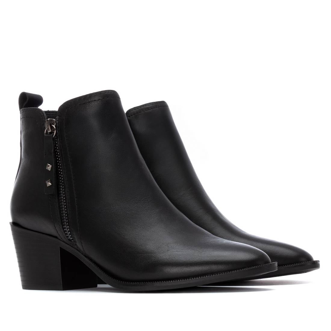 Carmela 16258501 bottine noire à talon zip latéral