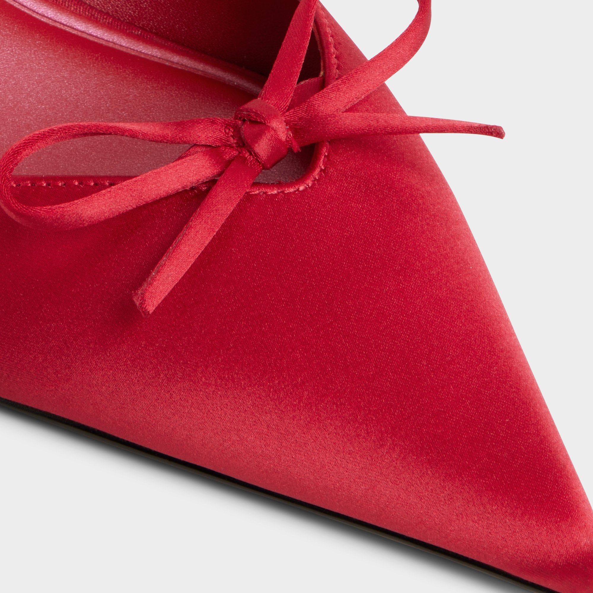 ALDO Azizza escarpins slingback satin rouge