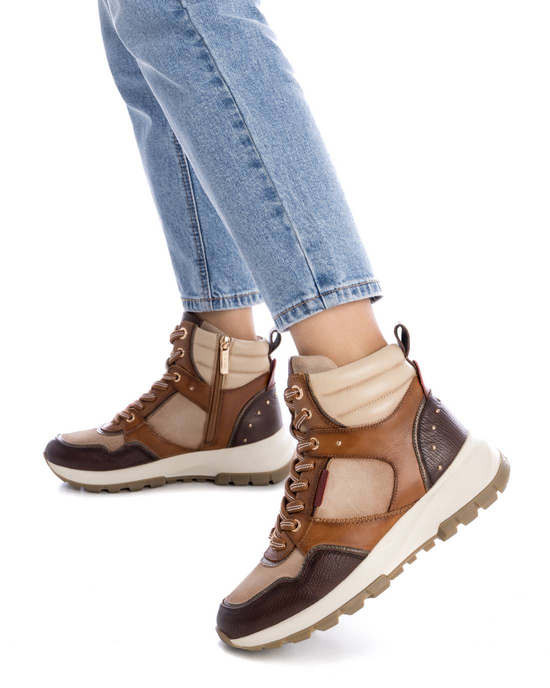 Carmela 16182903 bottines cuir marron plates