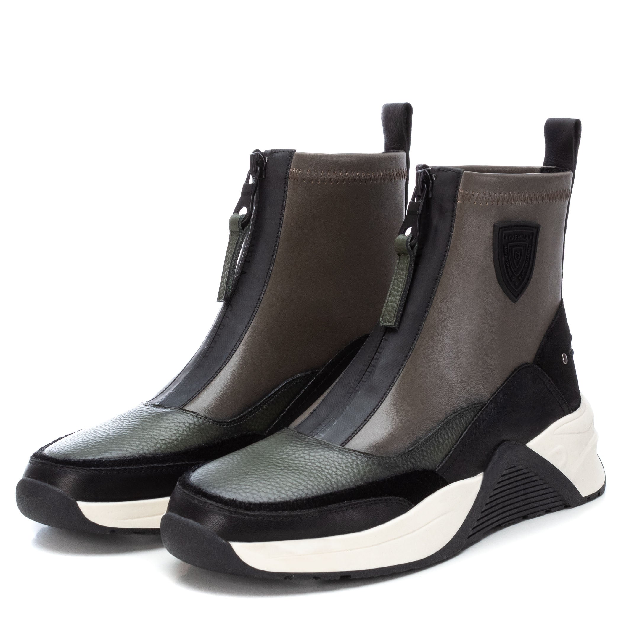 Carmela 16018004 bottine basket femme vert cuir plat