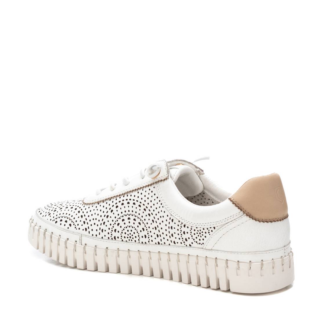 Carmela 16232701 basket femme blanc cuir ajouré