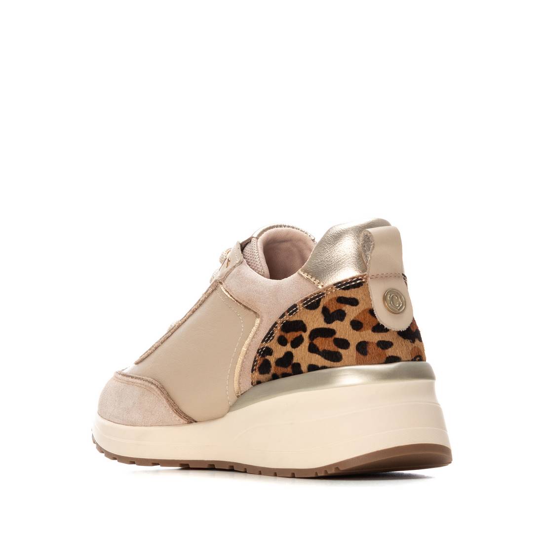 Carmela 16244102 basket cuir beige lacets plat