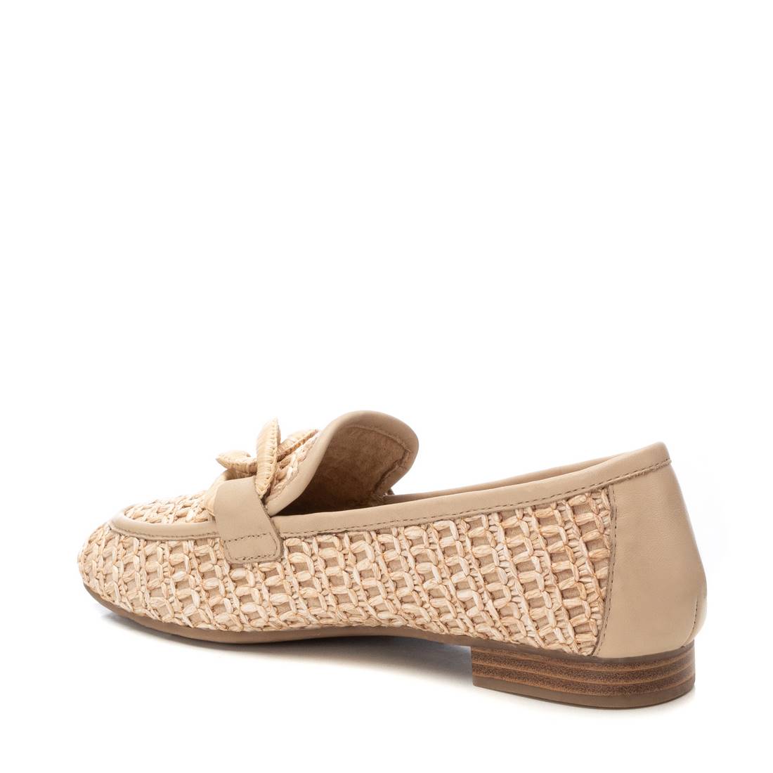 Carmela 16231601 mocassins femme beige ajourés