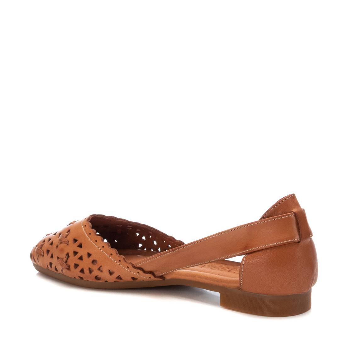 Carmela 16067204 ballerines cuir marron ajouré plat