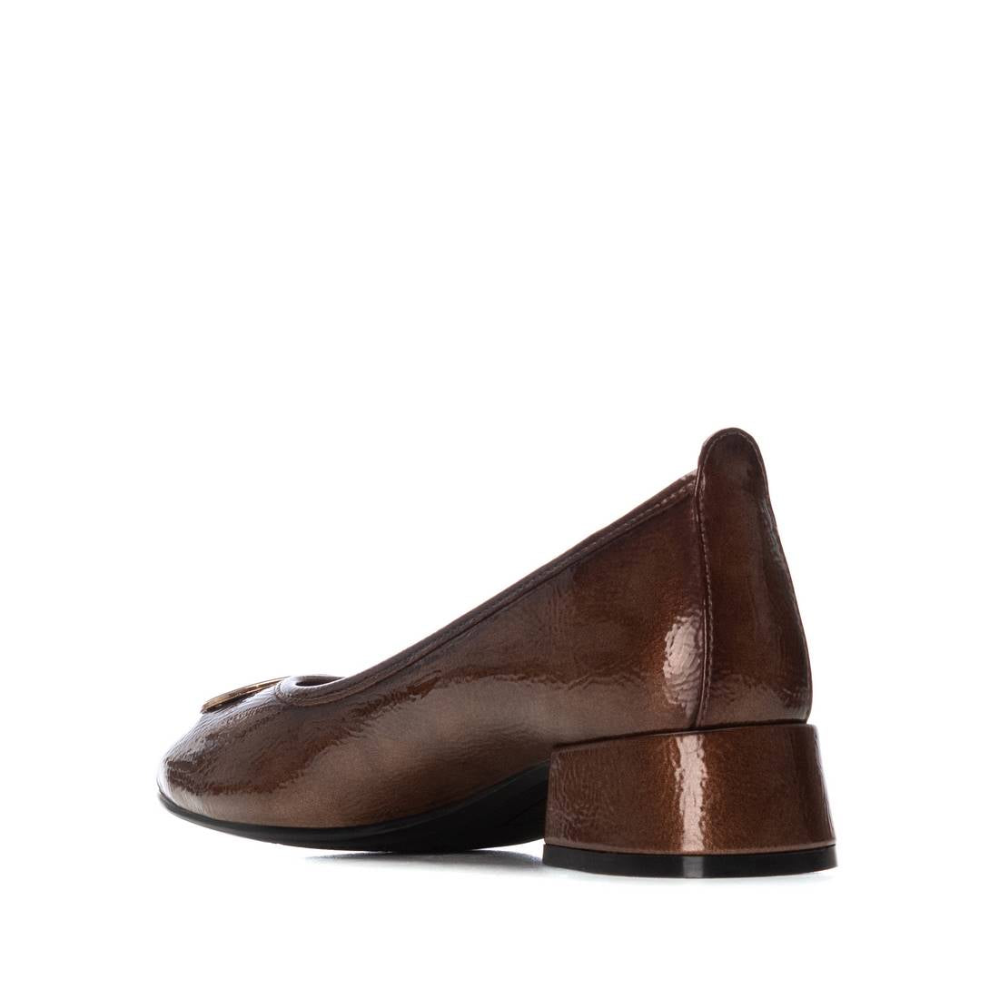 Carmela 16254002 ballerine vernis taupe petit talon
