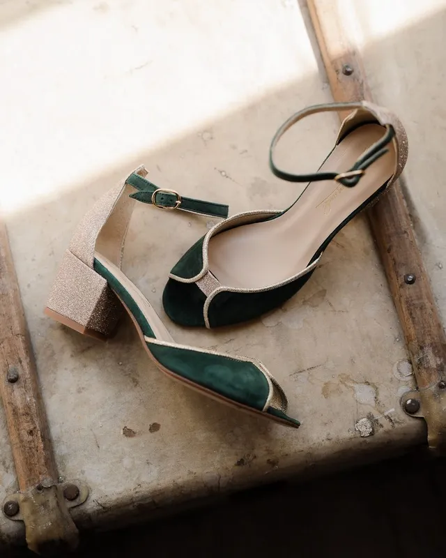 Dessine Moi Un Soulier Charlotte sandale velours sapin or