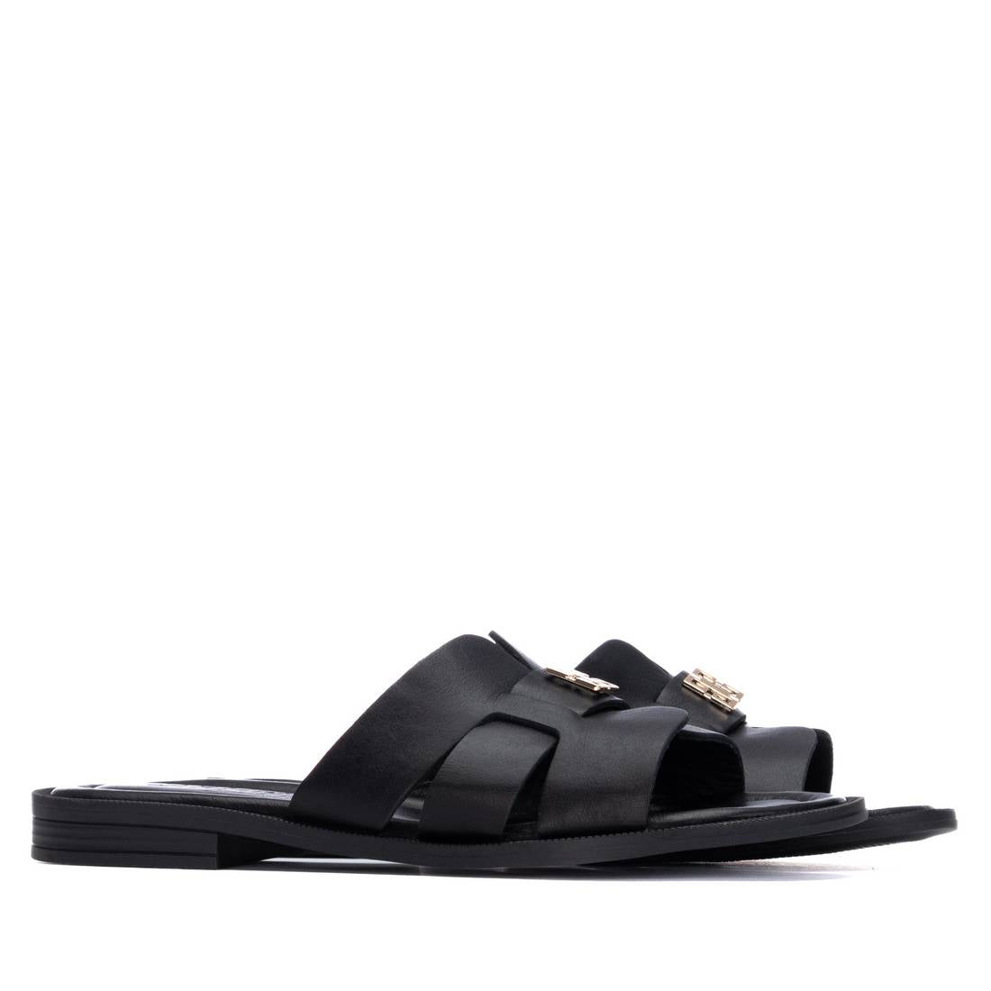 Carmela 16305904 sandales plates cuir noir