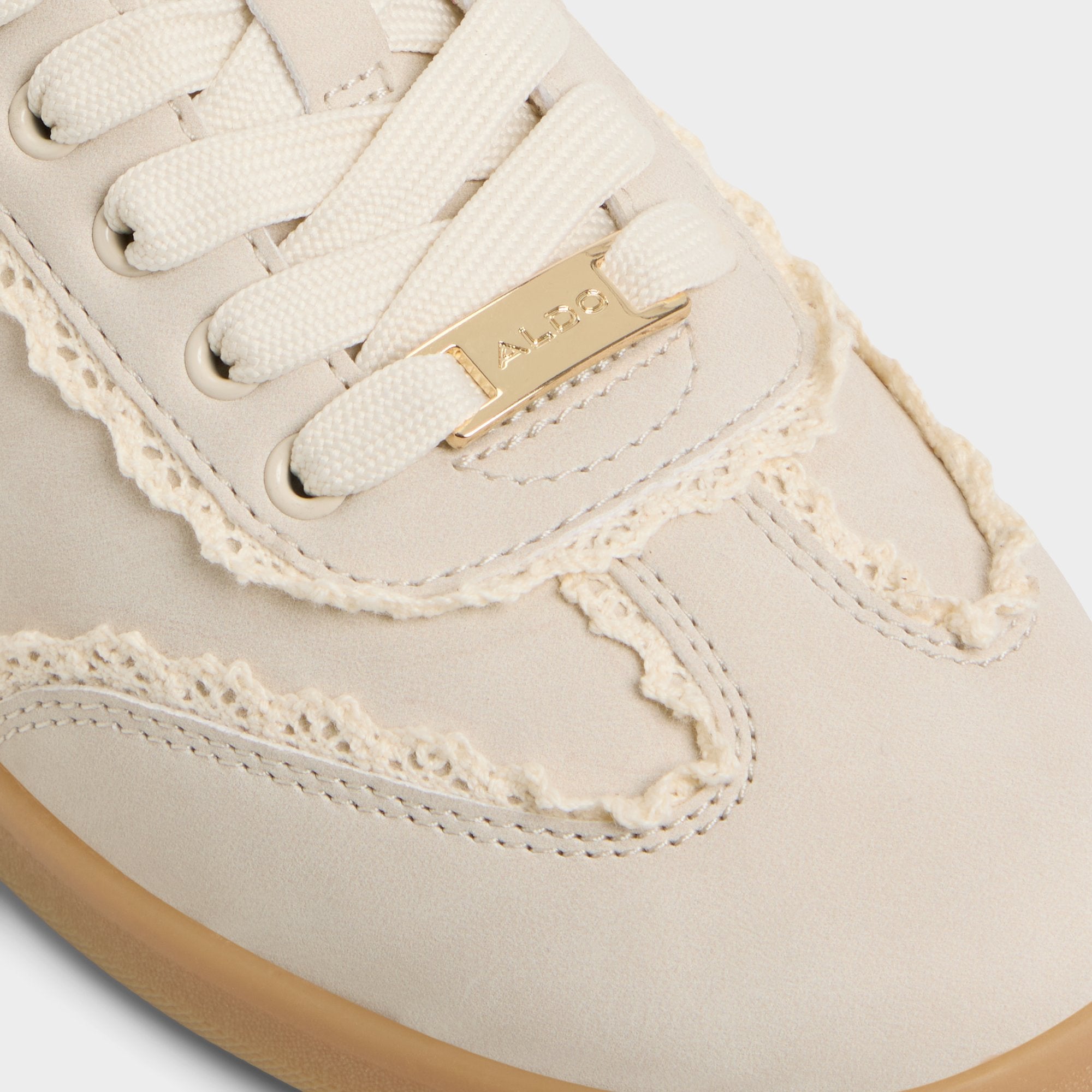 ALDO Erilg baskets cuir blanc volants semelle gomme