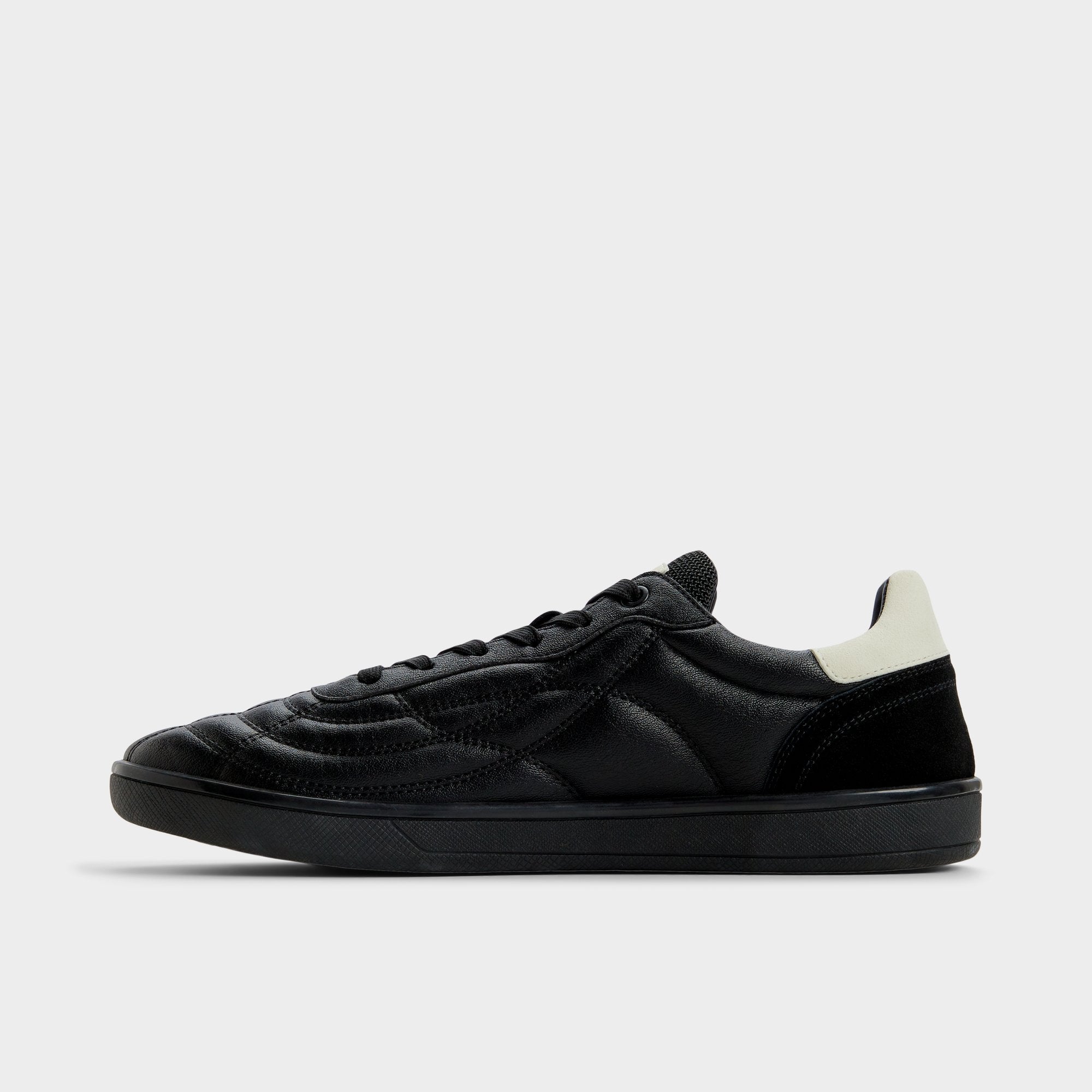 ALDO Thepitch baskets noires rétro basses