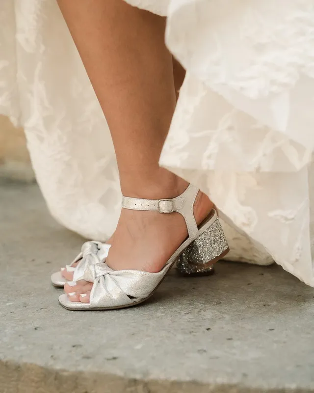 Dessine Moi Un Soulier Suzanne mules irisé glitter argent