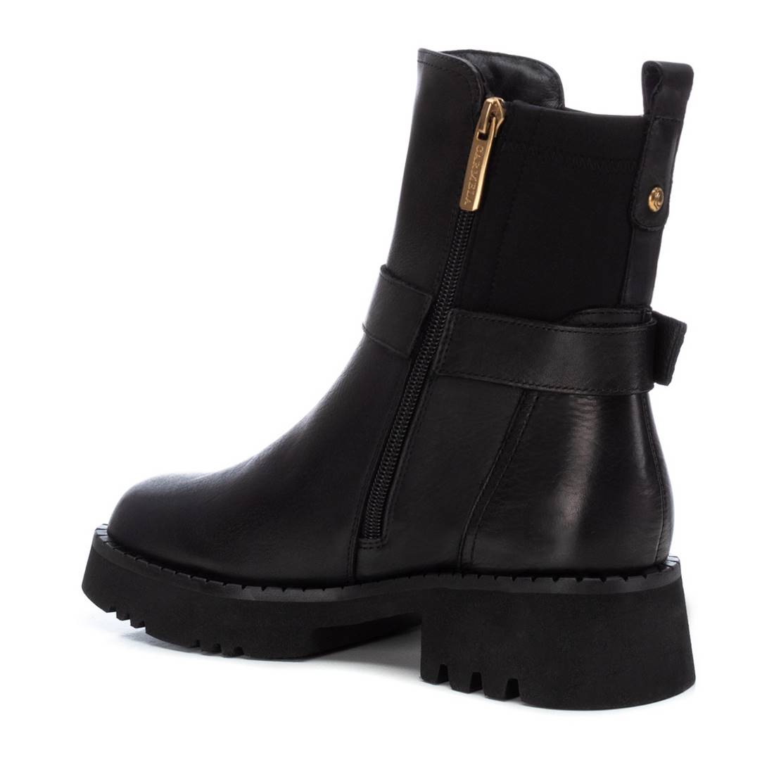 Carmela 16116001 bottine noire cuir plate