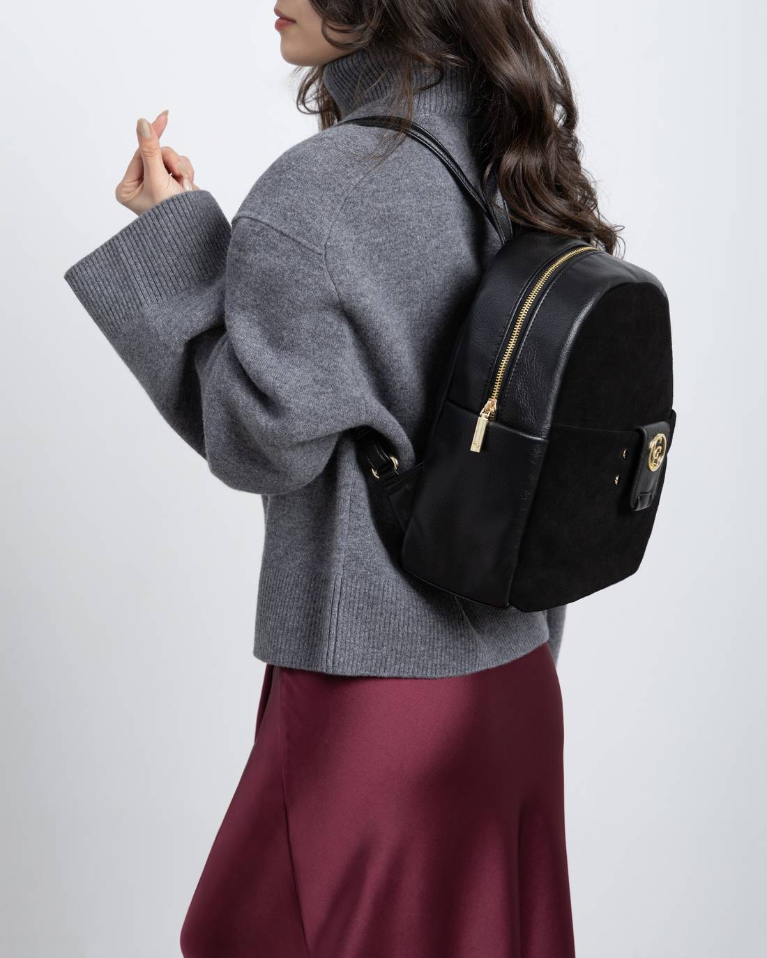 Carmela 18616102 sac à dos femme noir cuir 7 poches