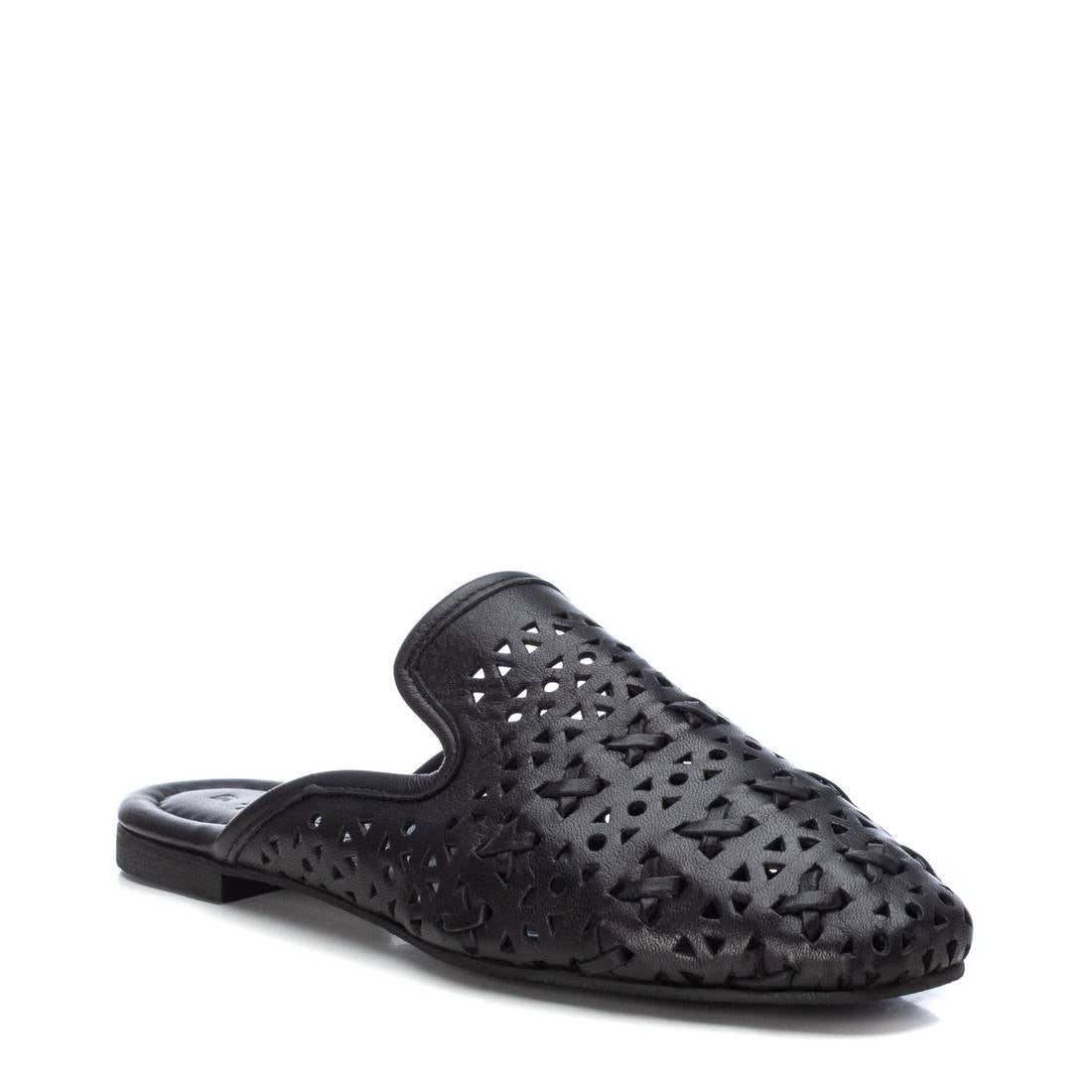 Carmela 16073402 sabots cuir noir ajouré plat