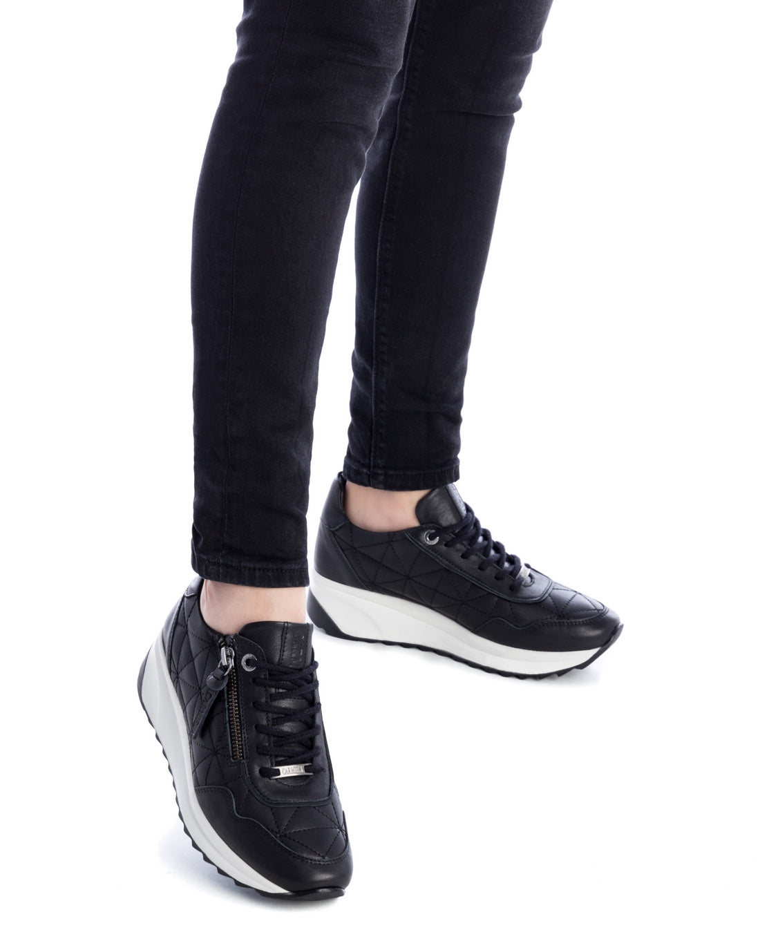 Carmela 160209 16020901 baskets femme noir cuir zip