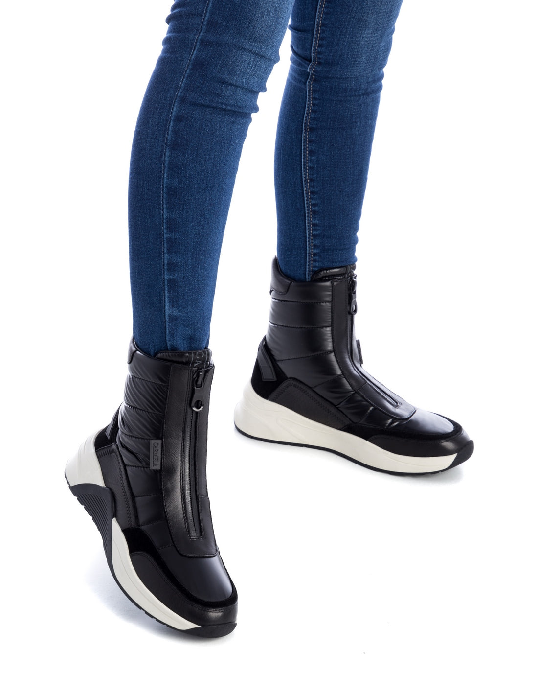 Carmela 16036301 basket montante femme noir textile zip