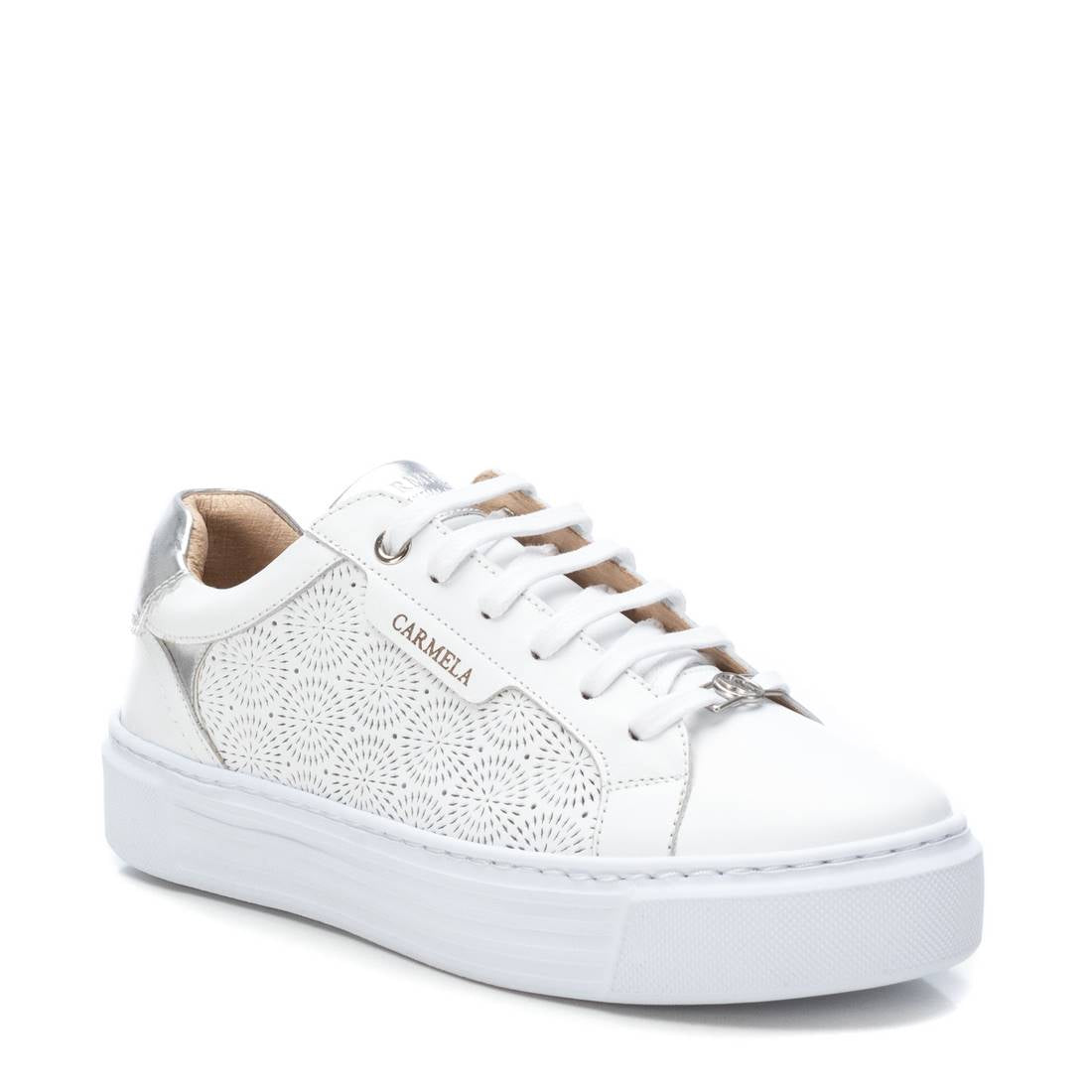 Carmela 16205801 baskets cuir argenté à lacets