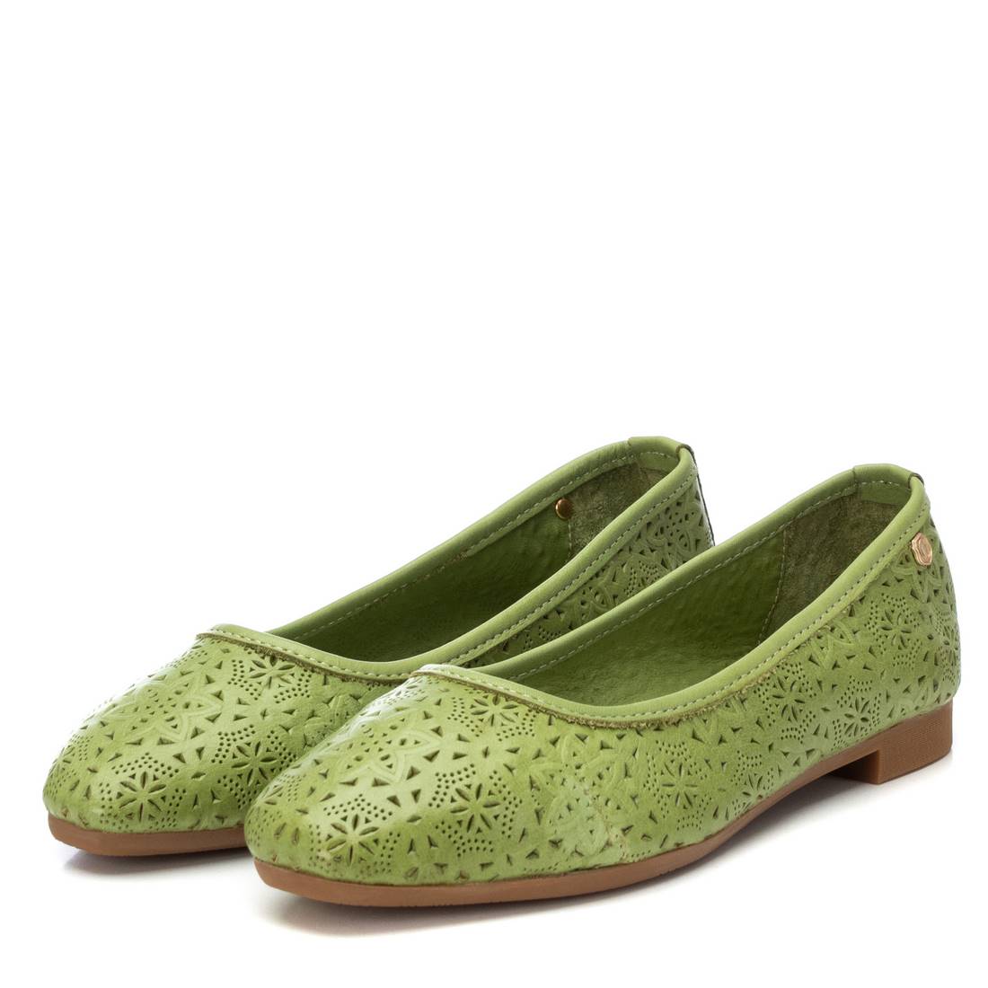 Carmela 16158202 ballerines femme vert cuir ajouré