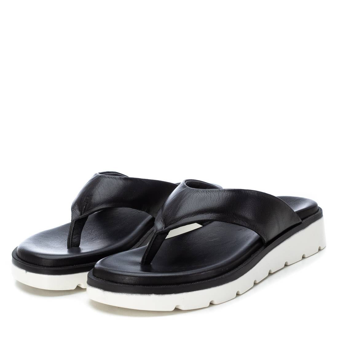 Carmela 16082807 sandales femme noires cuir