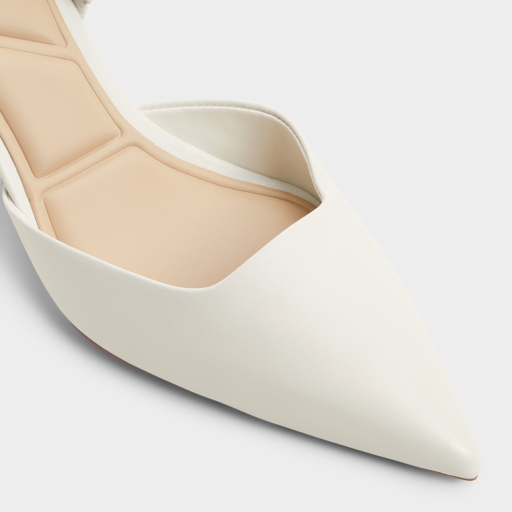 ALDO Gavedessi-xt ballerines blanches petit talon