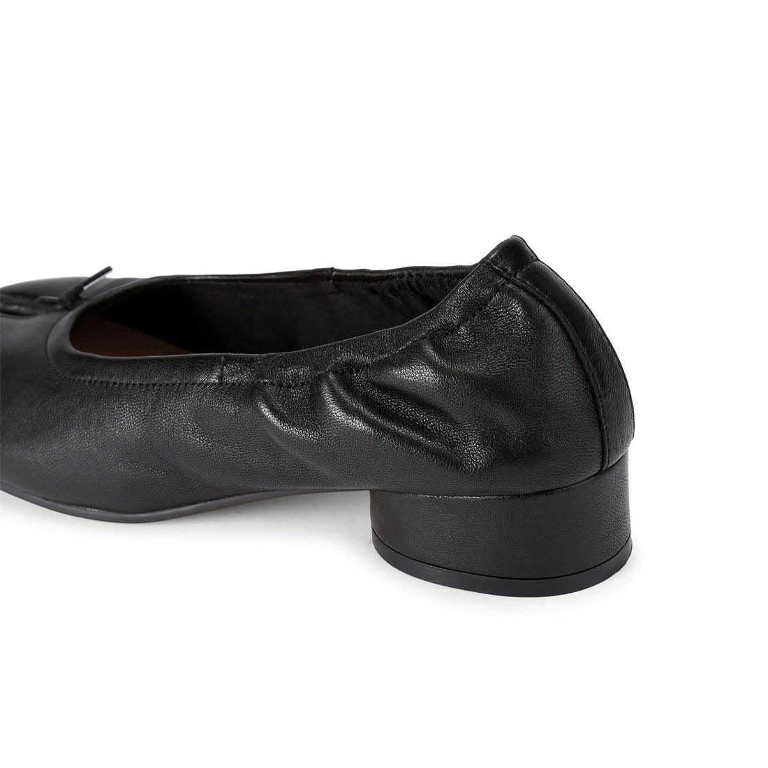 Steve Madden Cyra ballerines cuir noir bout fendu
