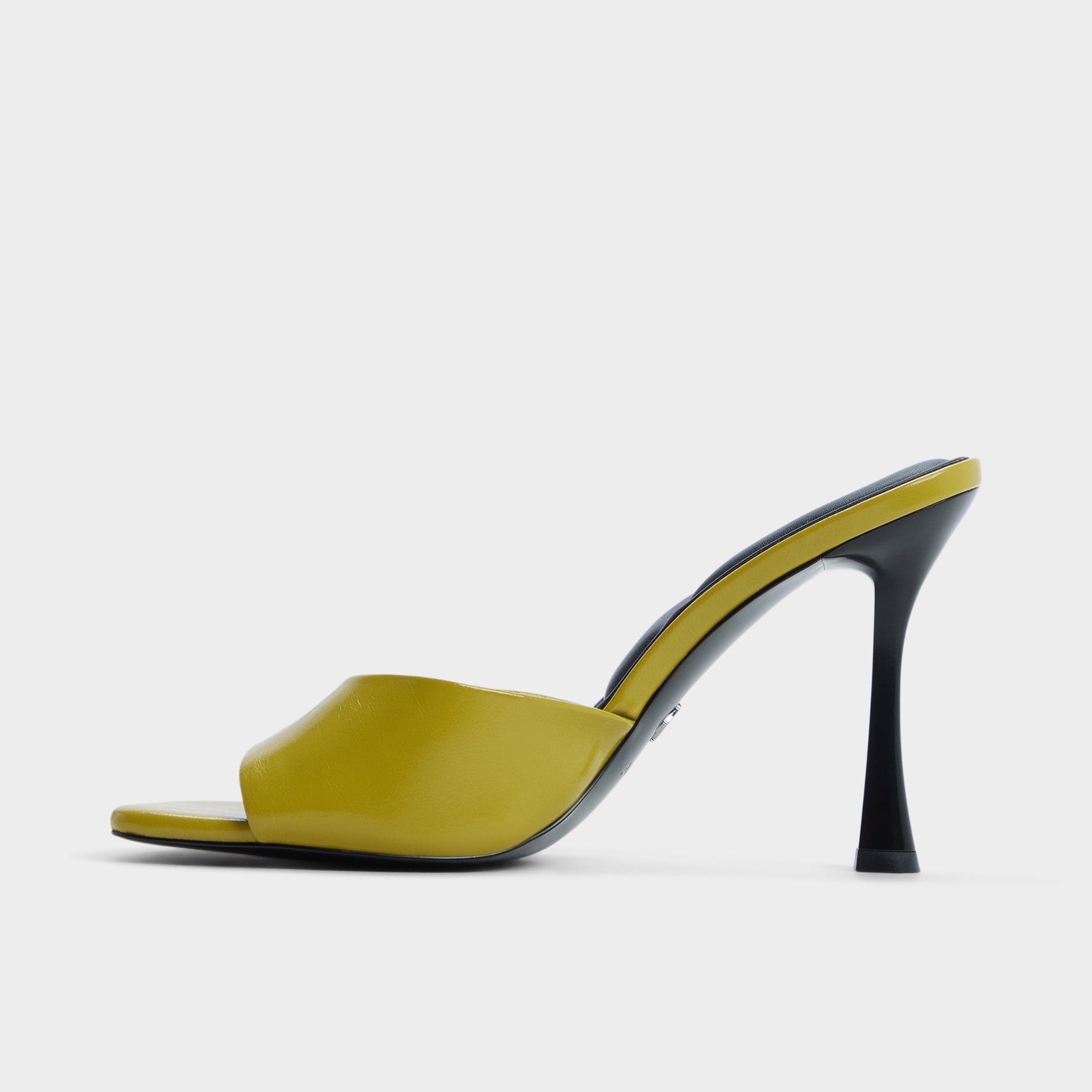 ALDO Evadalia escarpins vernis vert lime talon evase