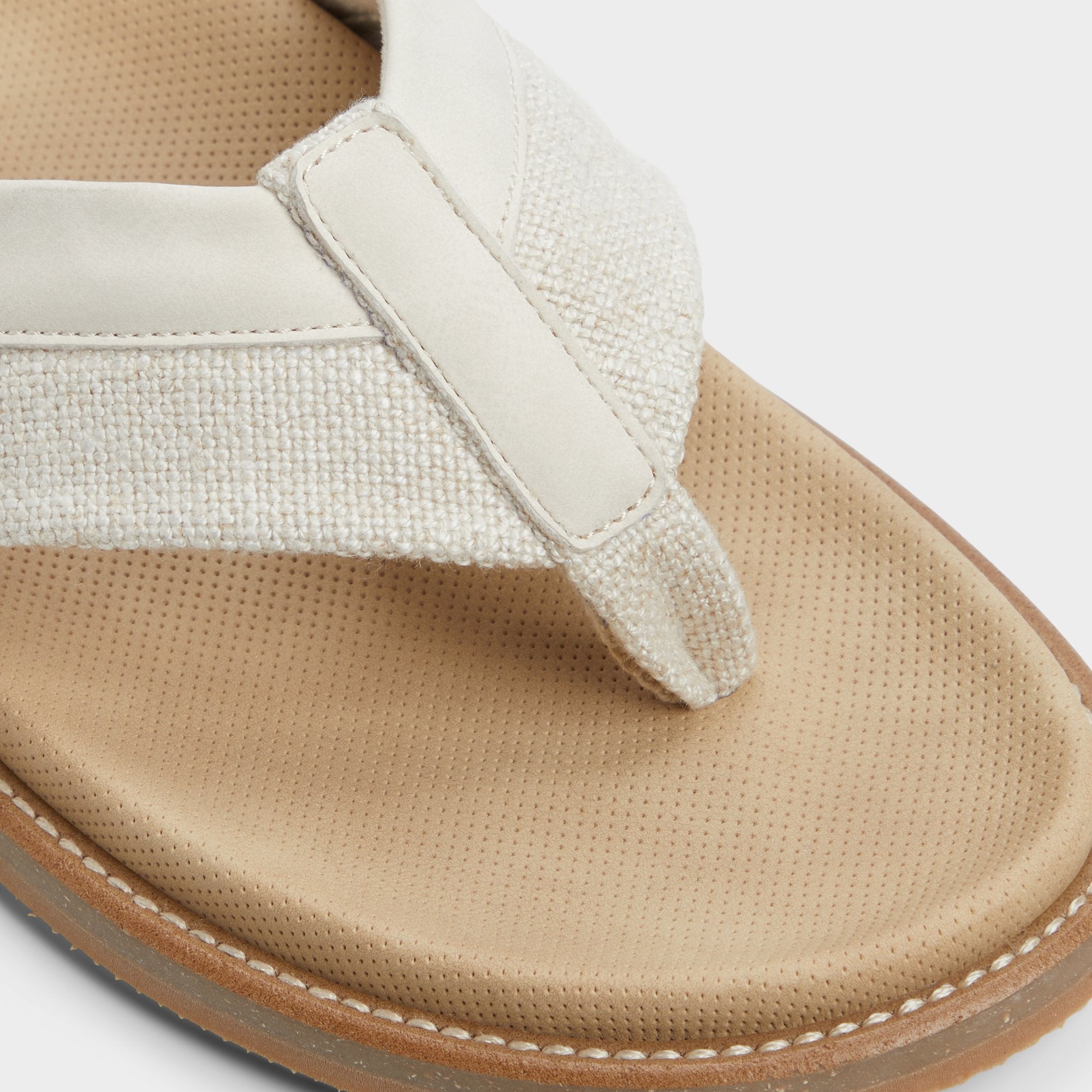 ALDO Beachbreeze sandales plates beige