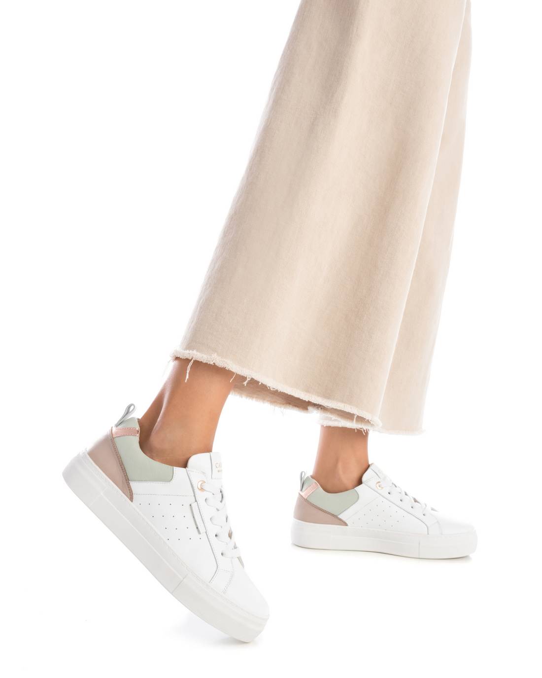 Carmela 16133302 basket cuir verte lacets