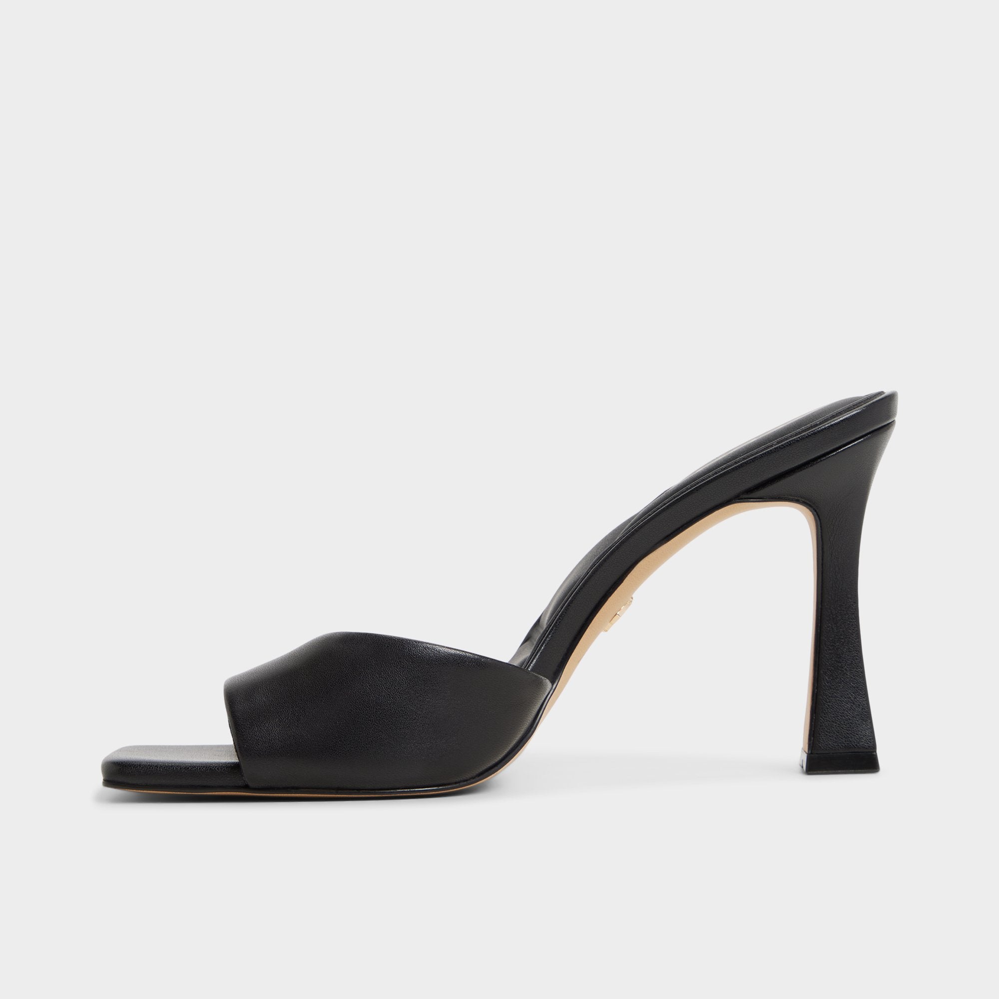 ALDO Jennifer escarpins cuir noir talon évasé
