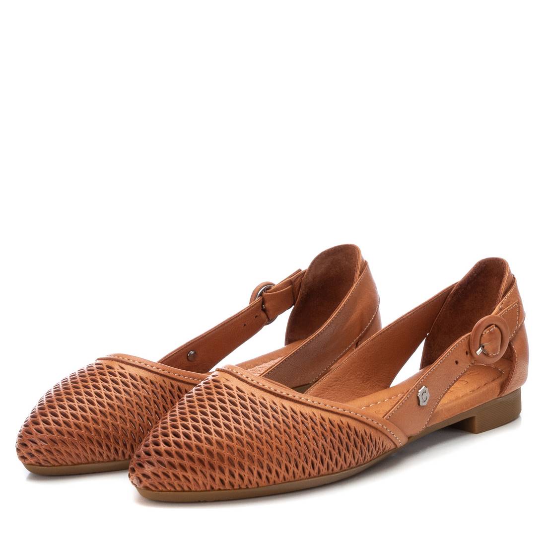 Carmela 16076001 ballerines cuir marron ajouré