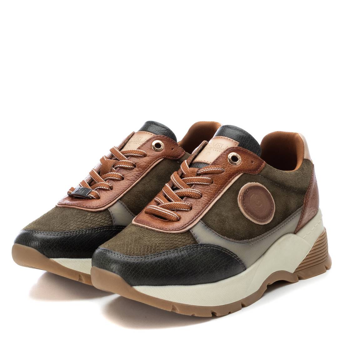 Carmela 16111801 baskets femme cuir vert