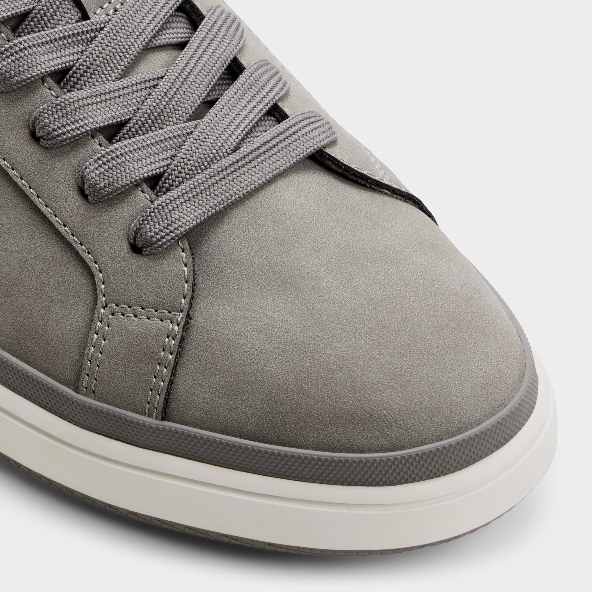 ALDO Tyrell baskets basses gris confort