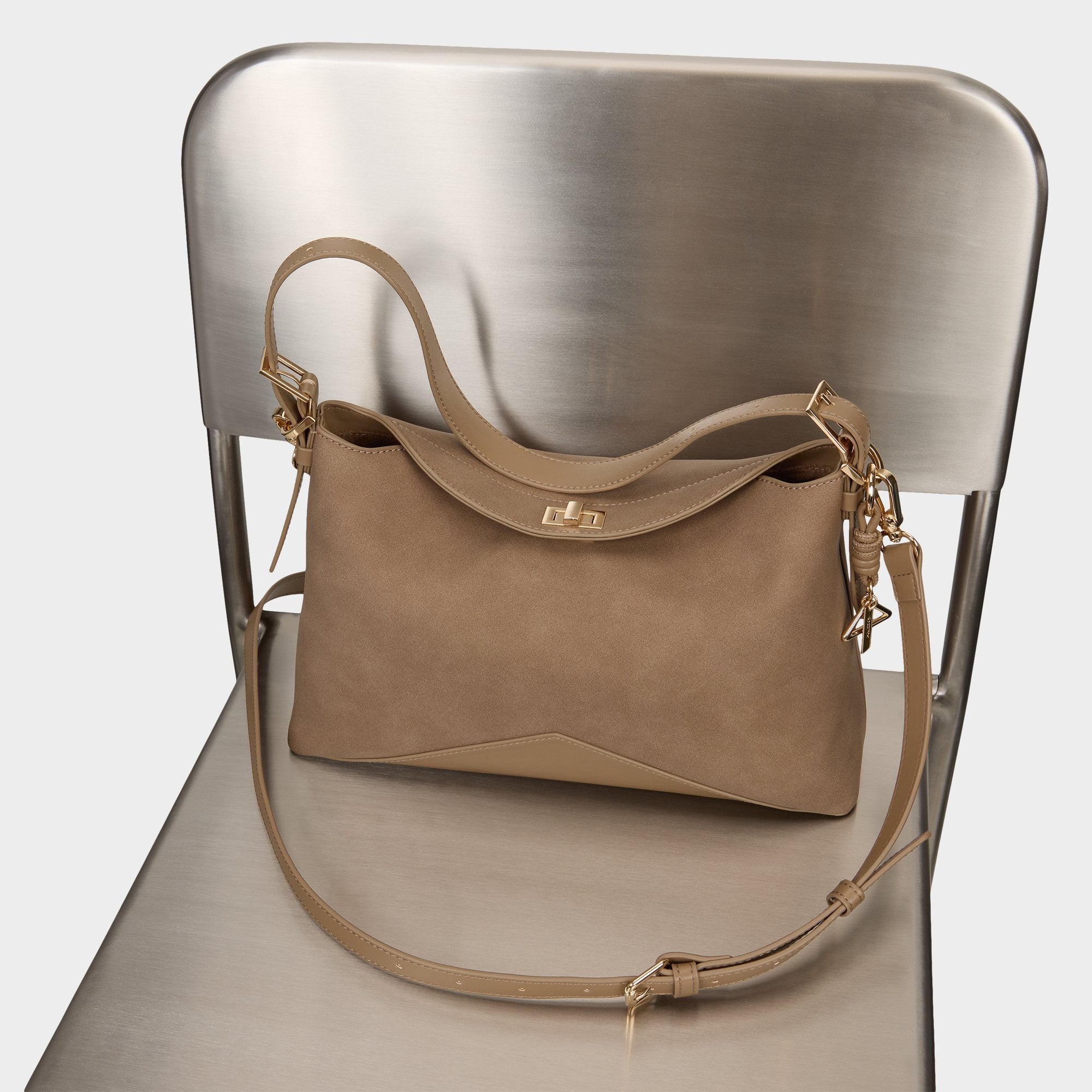 ALDO Jacqq sac épaule beige suède
