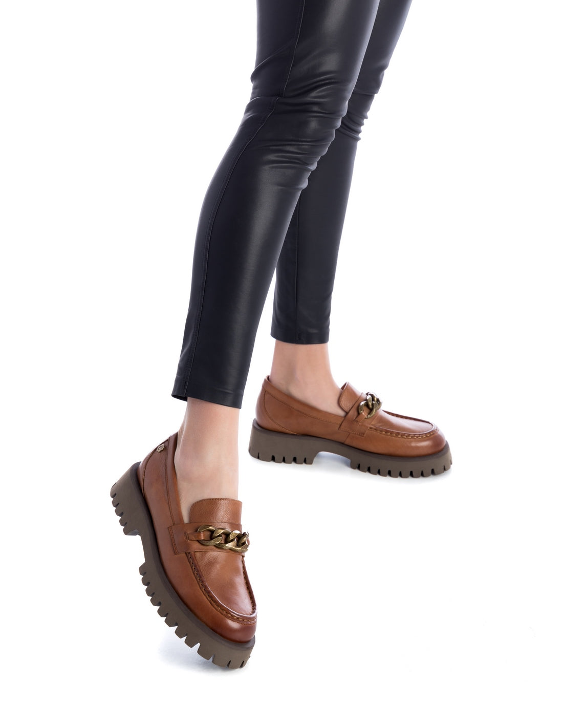 Carmela 16035802 mocassin cuir marron chaîne