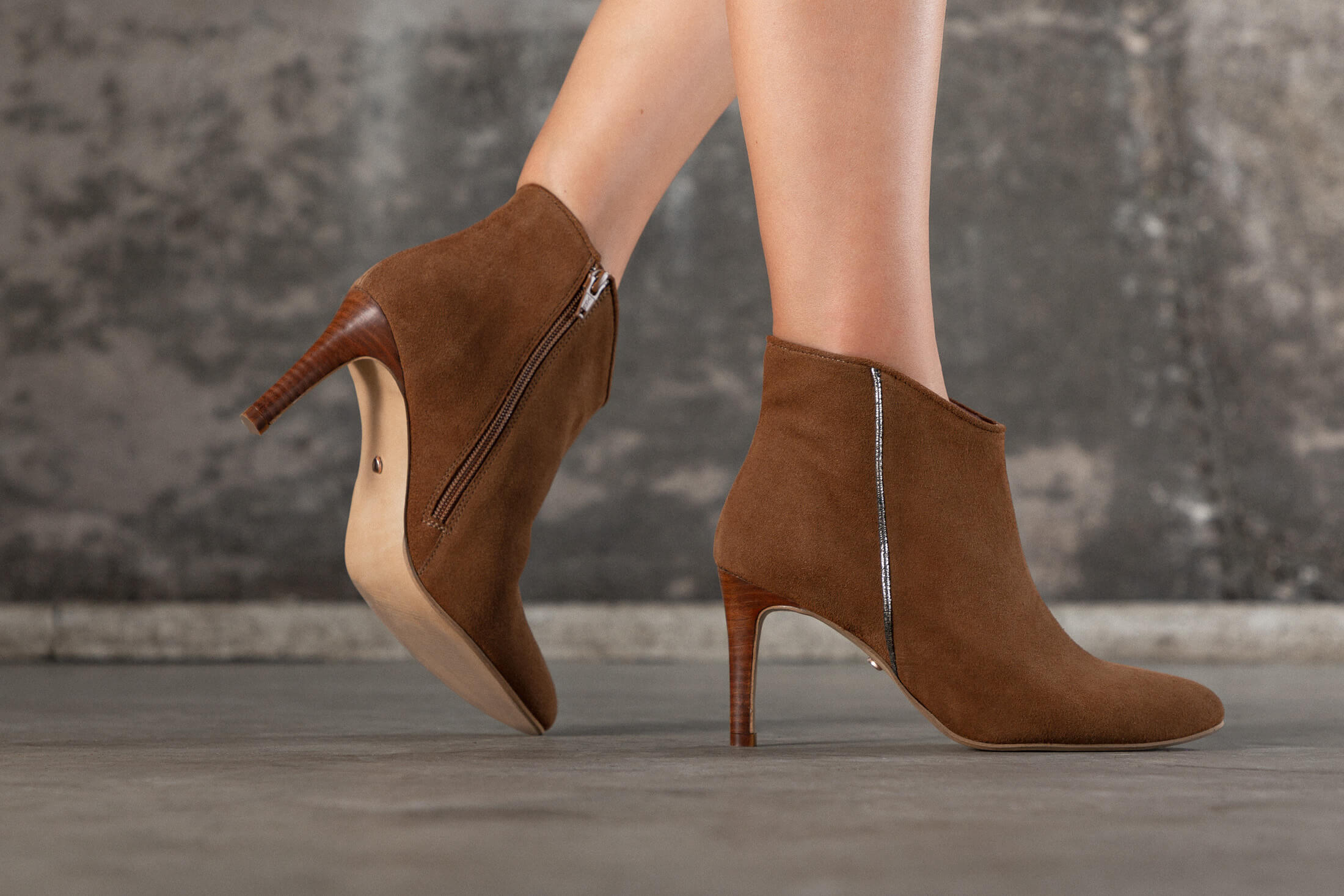 Coralie Masson Wakan bottines cognac or 7,5 cm