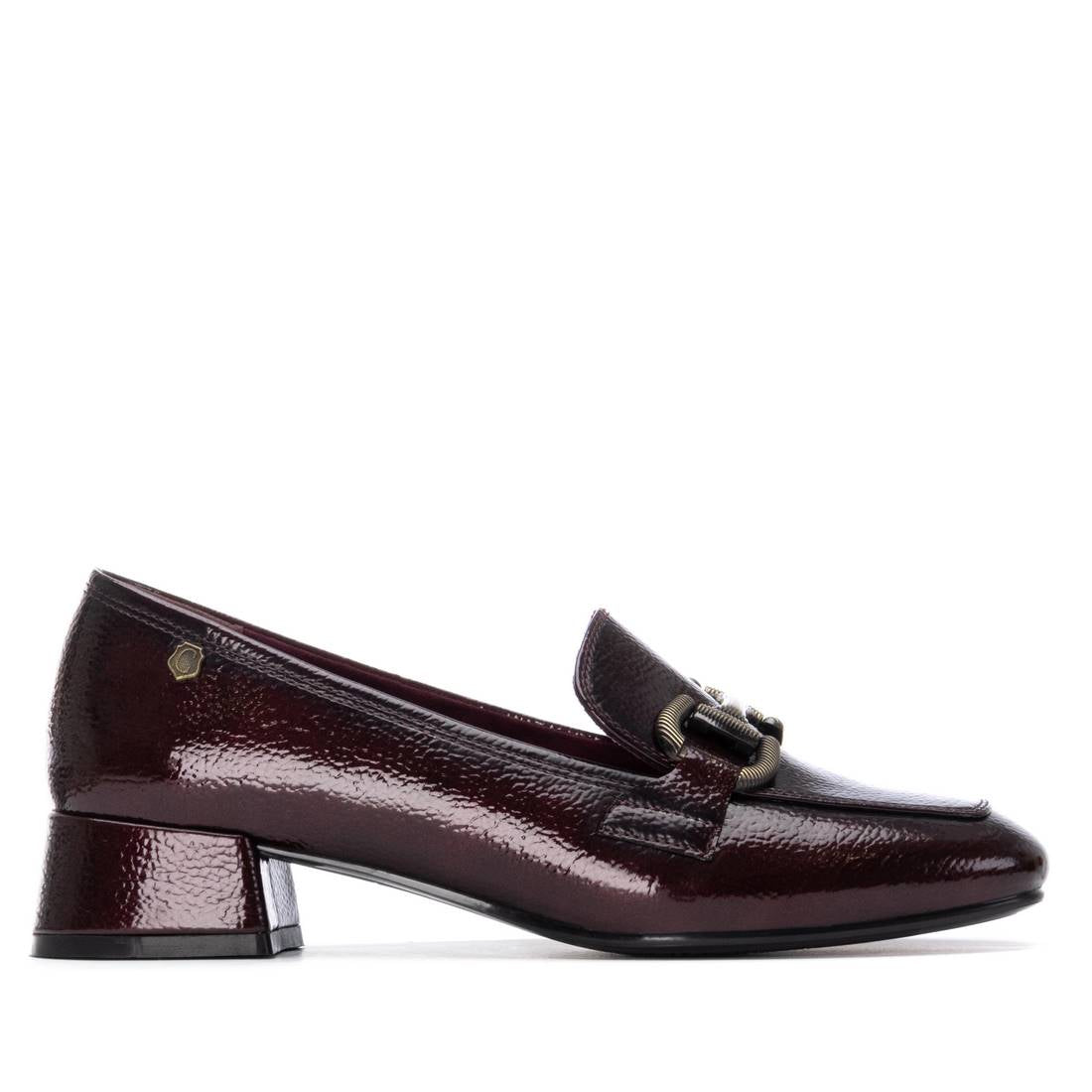 Carmela 16253903 mocassin femme bordeaux chaîne