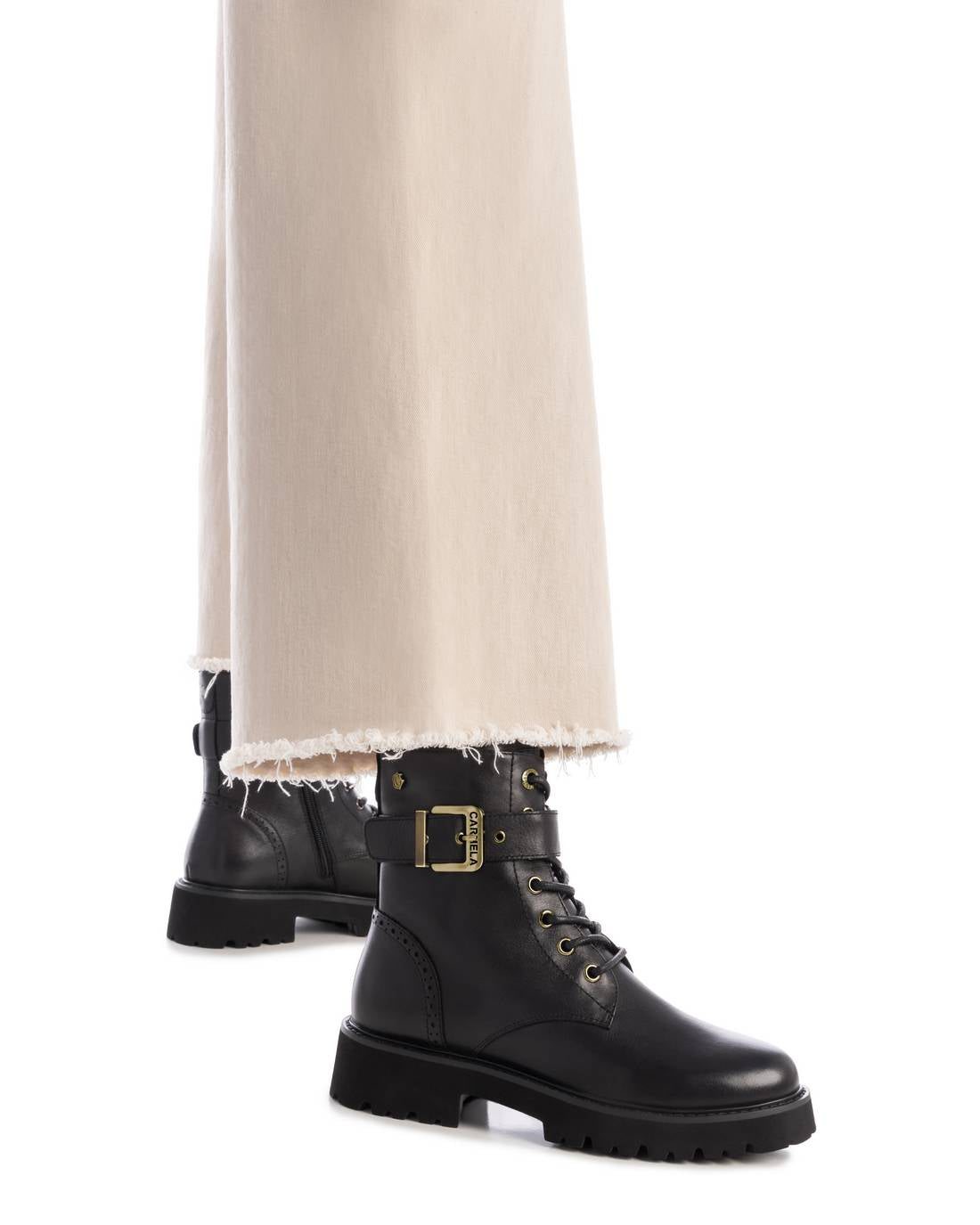 Carmela 16259801 bottines noires cuir à talon bas