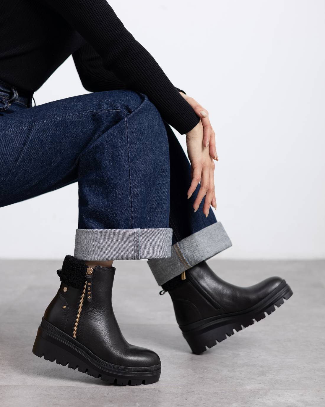 Carmela 16271201 bottine cuir noir fourrée