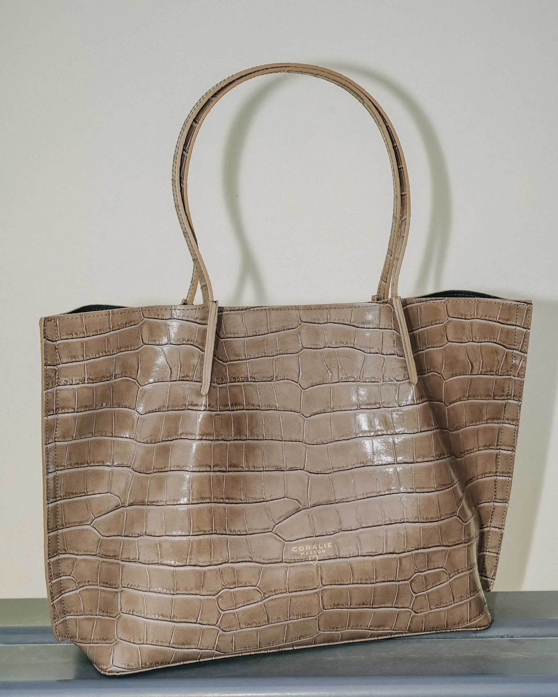 Coralie Masson Malcolm sac cabas cuir taupe croco