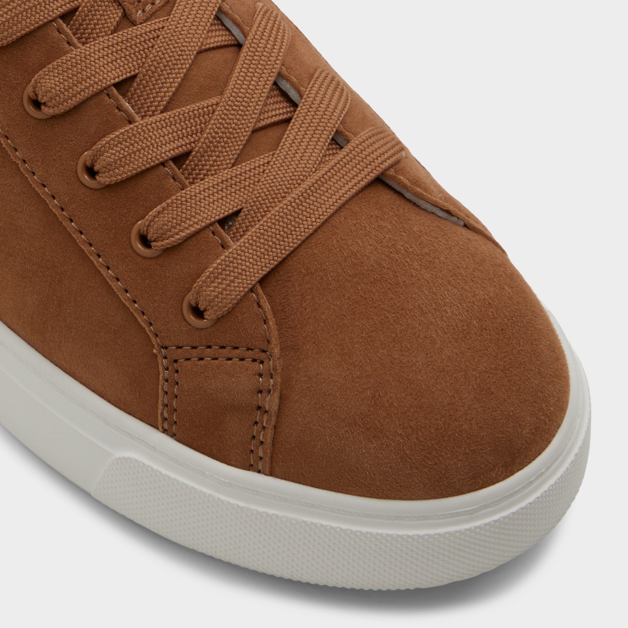 ALDO Merrylyn baskets basses marron fourrées