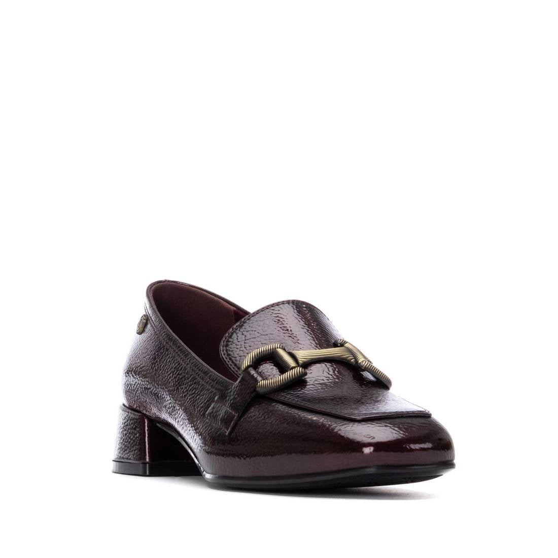 Carmela 16253903 mocassin femme bordeaux chaîne