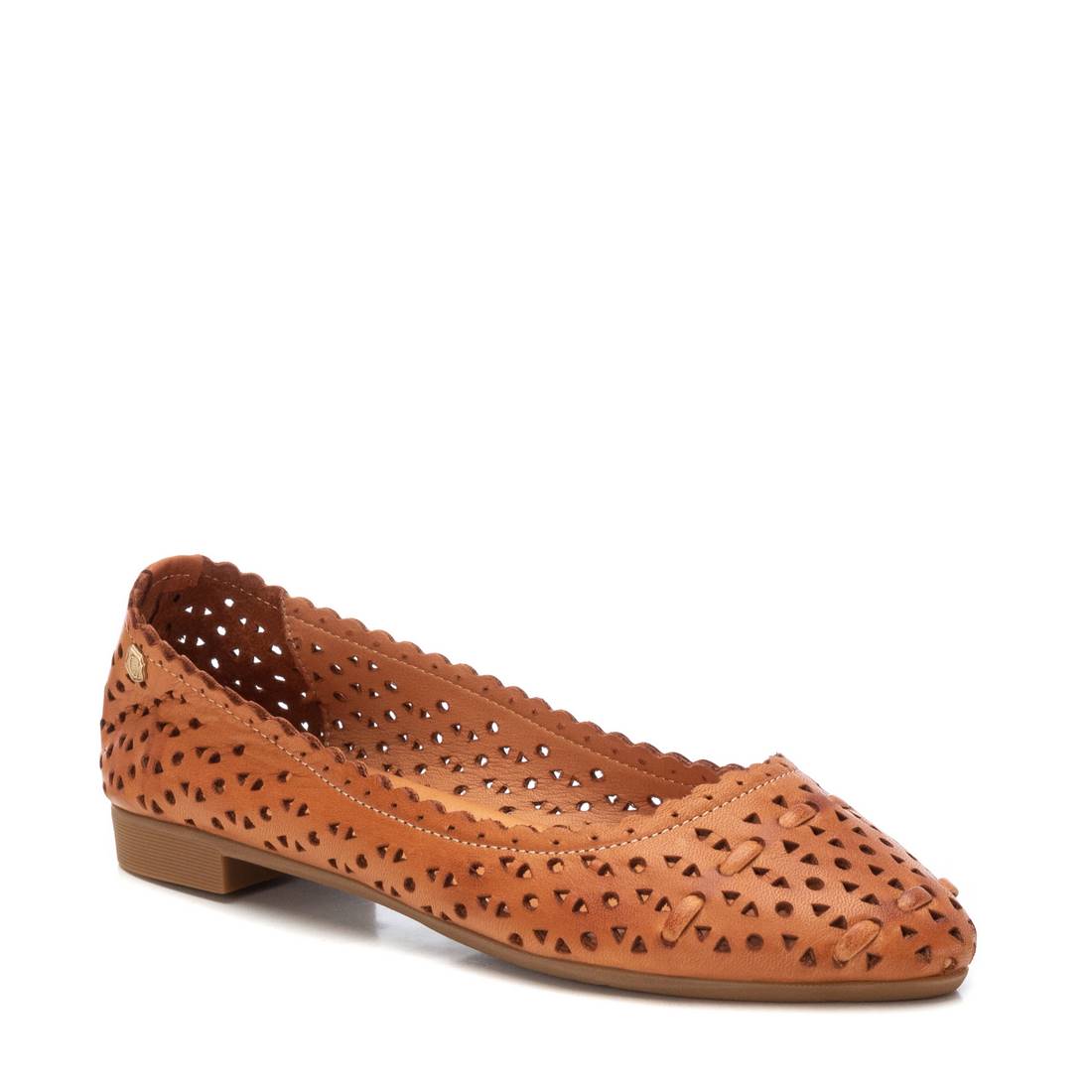 Carmela 16157801 ballerine marron cuir ajouré plat