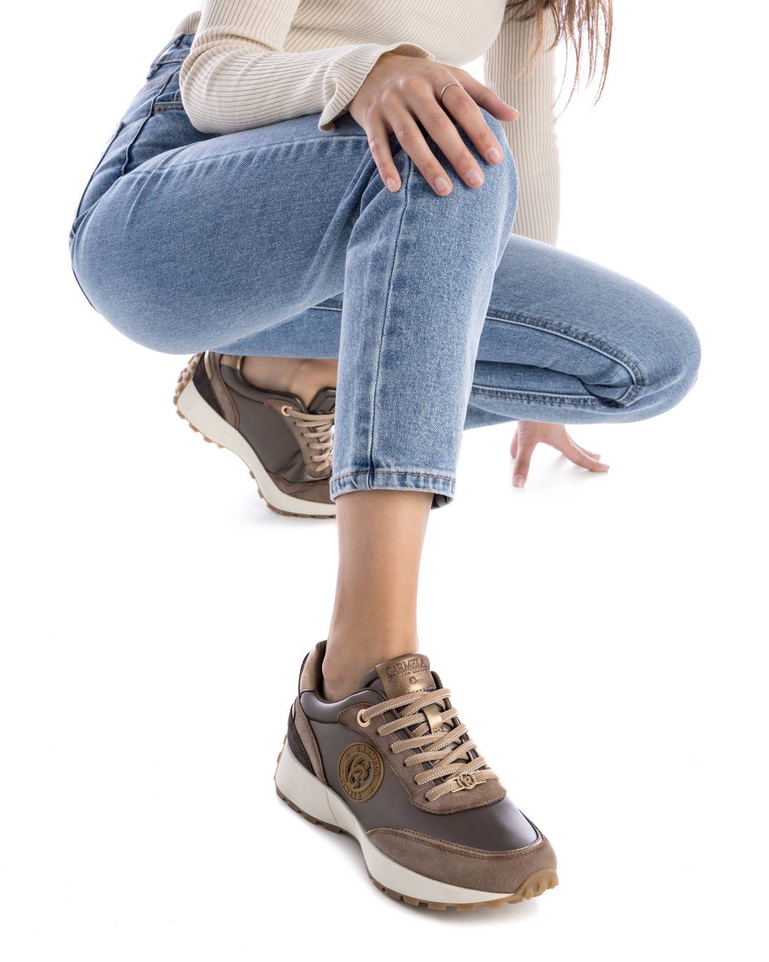 Carmela 16199704 sneaker marron cuir semelle crantée