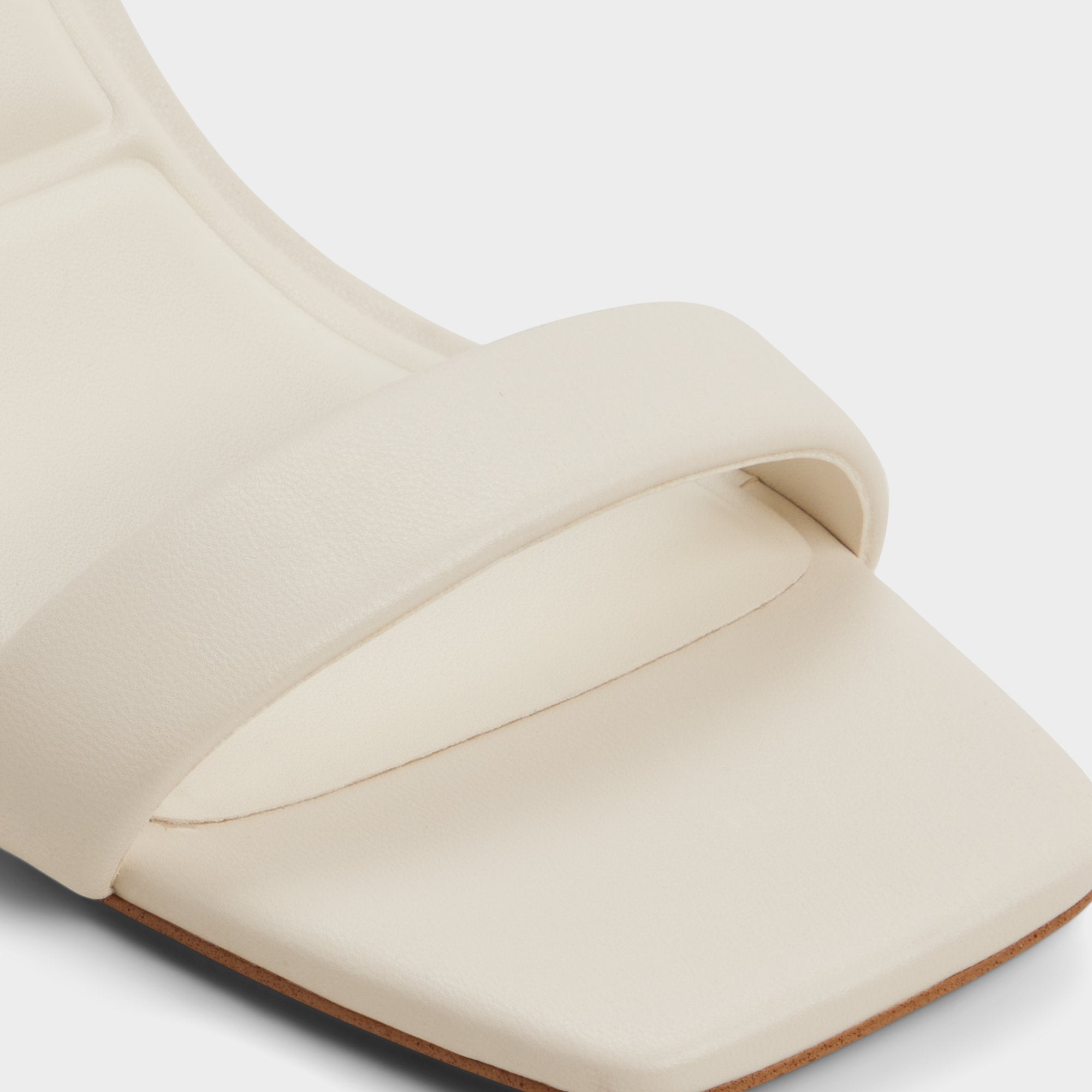 ALDO Austorai sandales femme blanc talon bloc