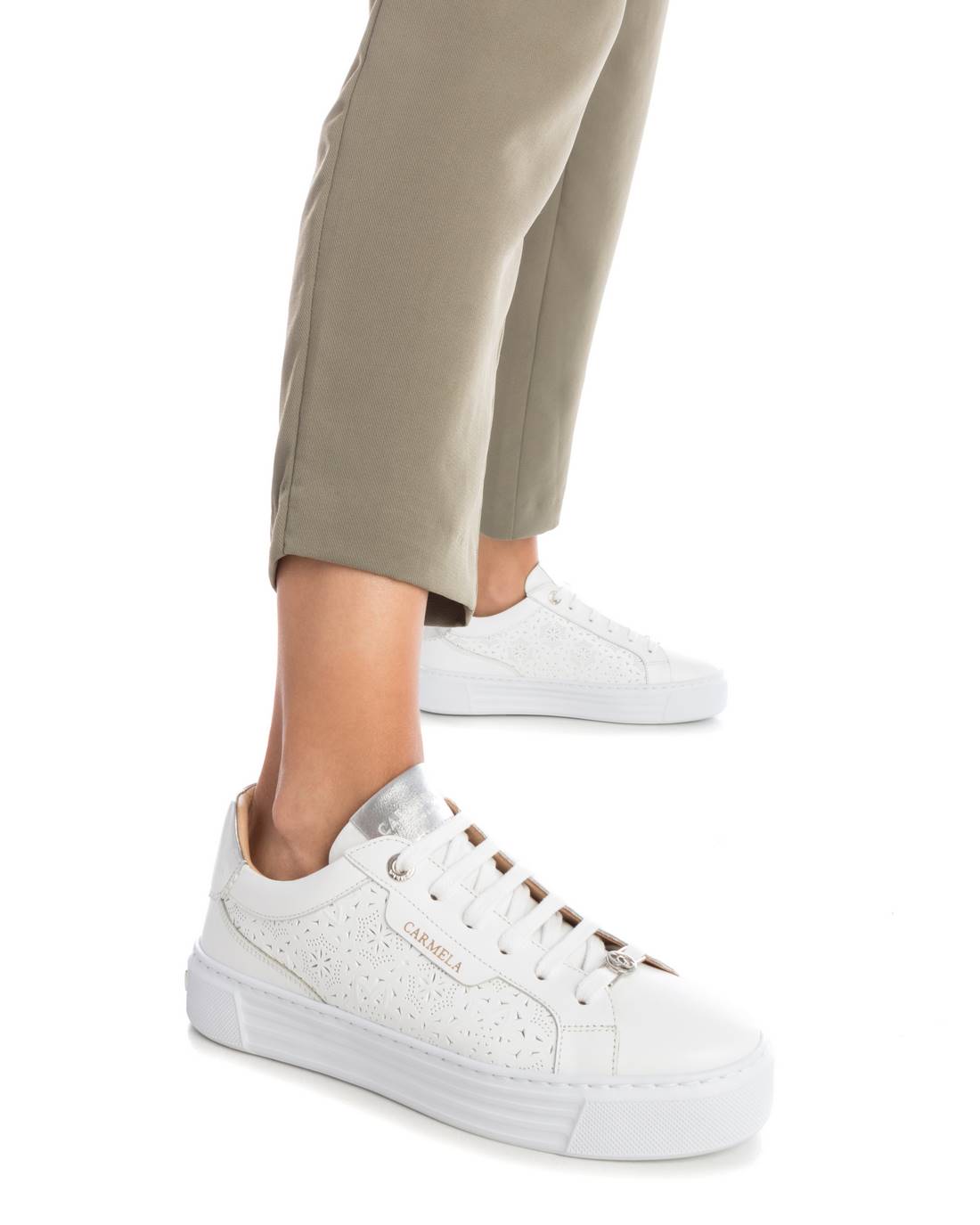 Carmela 16131706 sneakers cuir argent ajouré