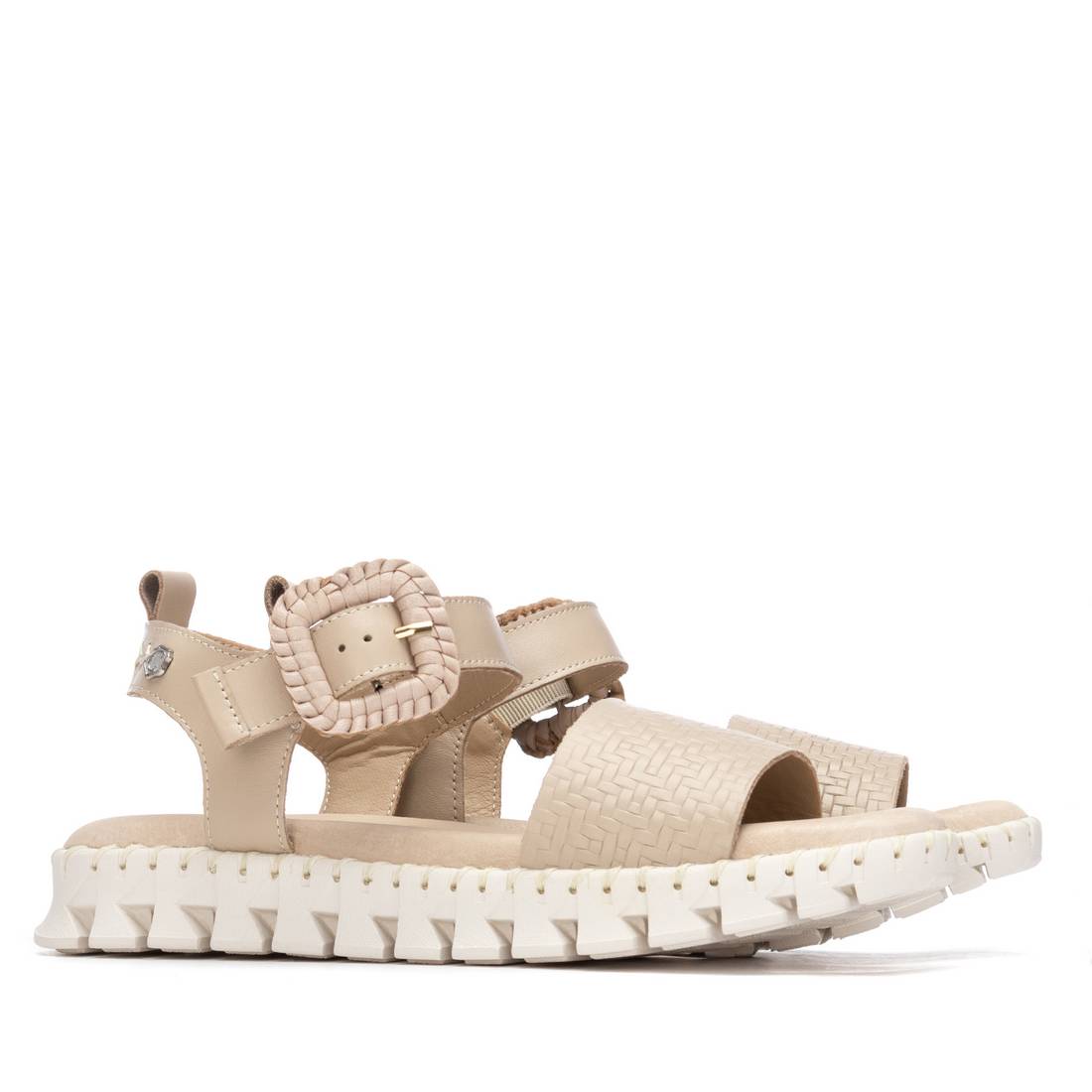 Carmela 16326602 sandales femme cuir beige plates