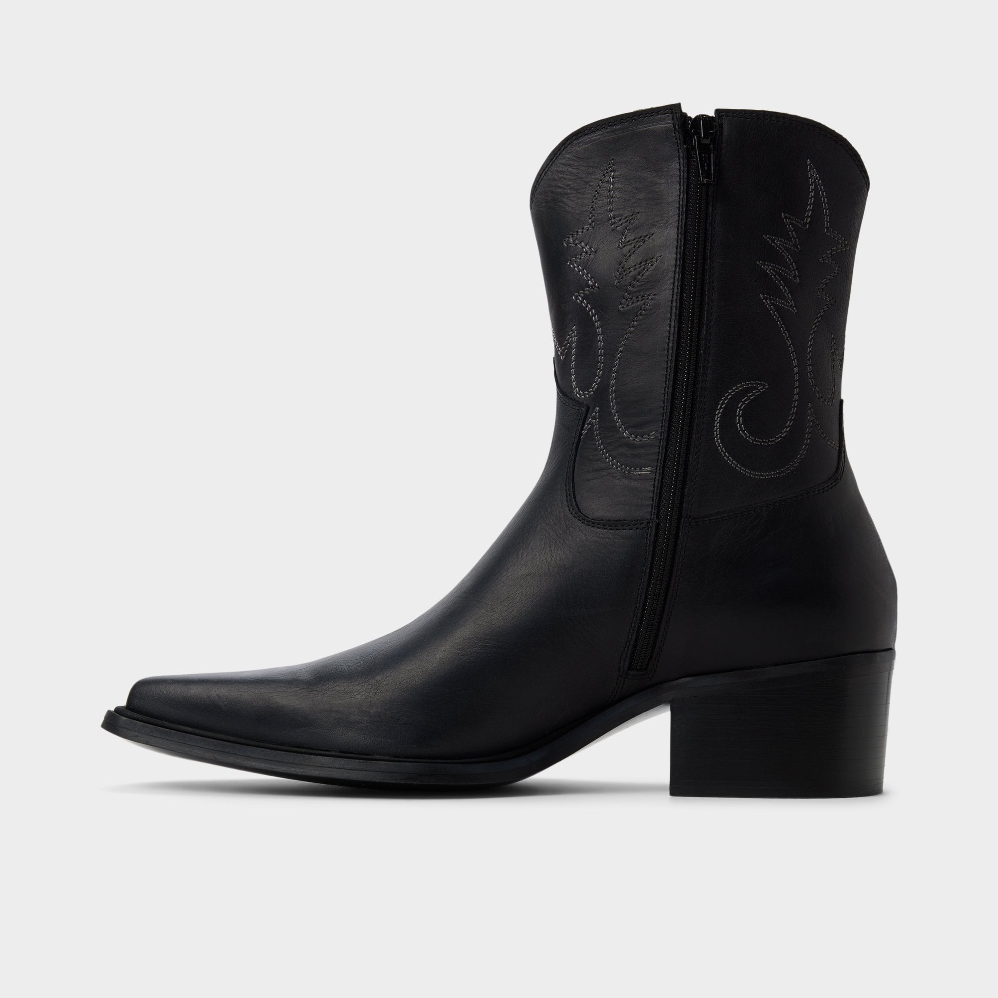 ALDO Guthrie bottines cuir noir western
