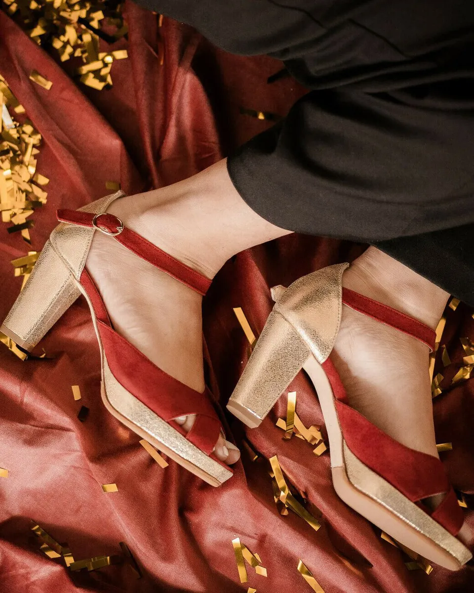 Dessine Moi Un Soulier Salomé velours bordeaux irisé champagne