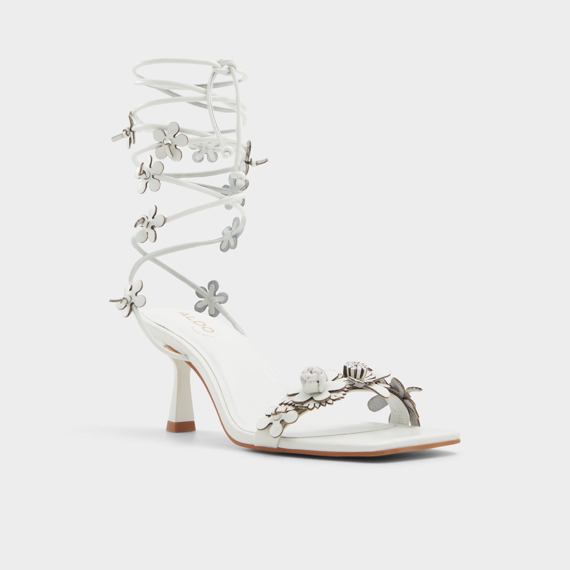 ALDO Fiorela sandales blanches talon brides
