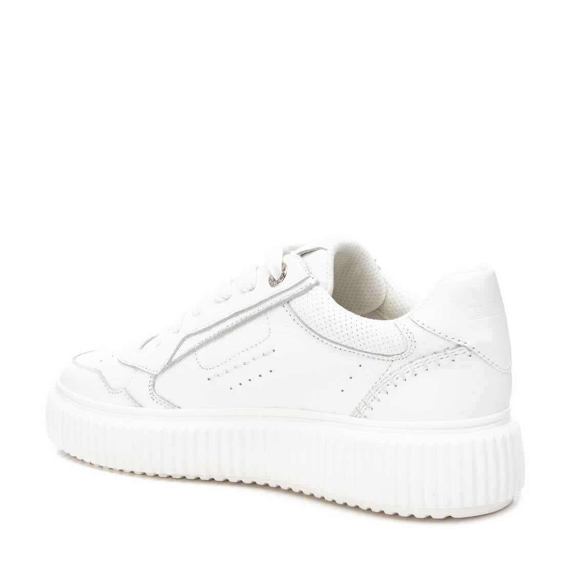 Carmela 16229401 baskets femme cuir blanc lacets