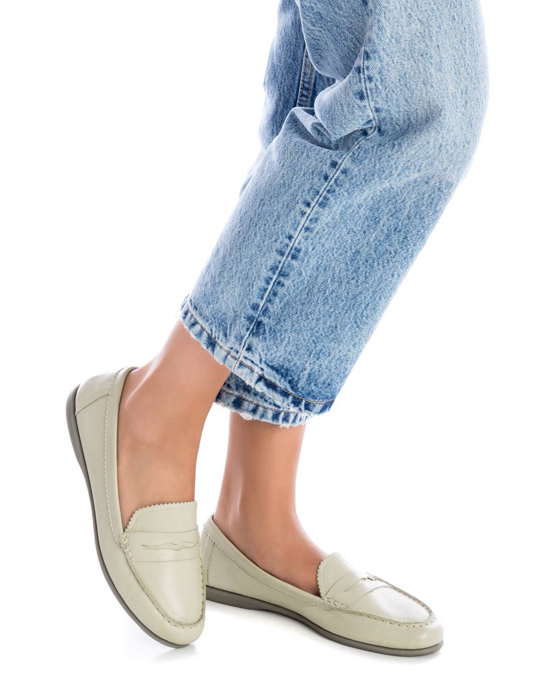 Carmela 16061111 mocassin cuir vert talon plat